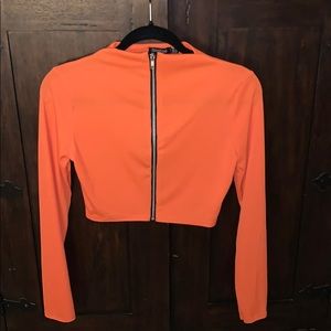 Crop top long sleeve zip up